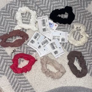 Lululemon scrunchies set of 7 NWT